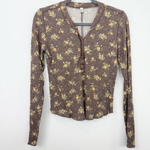 Free People One Of The Girls Henley Brown Floral Size Large - Picture 1 of 7